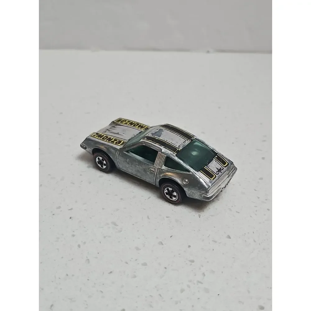 Hot Wheels Redline 1976 Monza 2+2 Super‎ Chromes Chevrolet Chevy Chrome